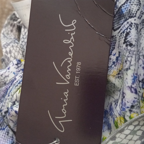 NWT Gloria Vanderbelt 2 Piece Snake Skin Look Swim Suit Size 14 - Picture 9 of 10